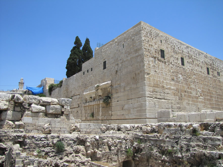 robinsons arch from the southwest