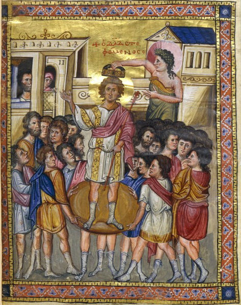 David Crowned